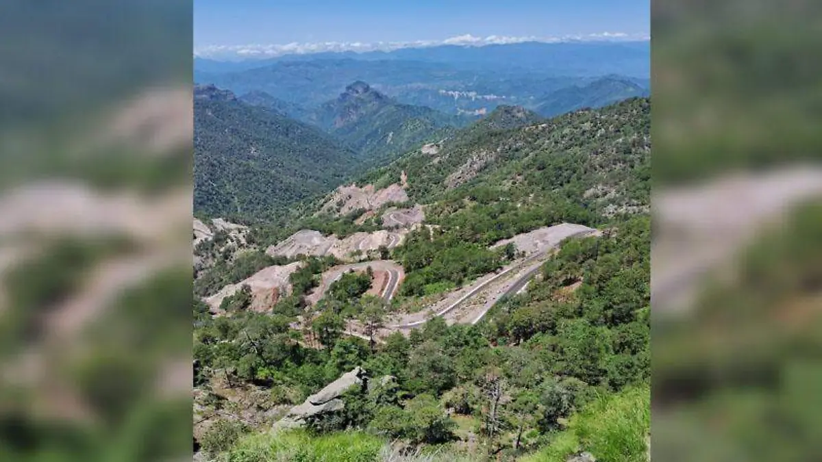 Carretera Badiraguato Gpe y Calvo